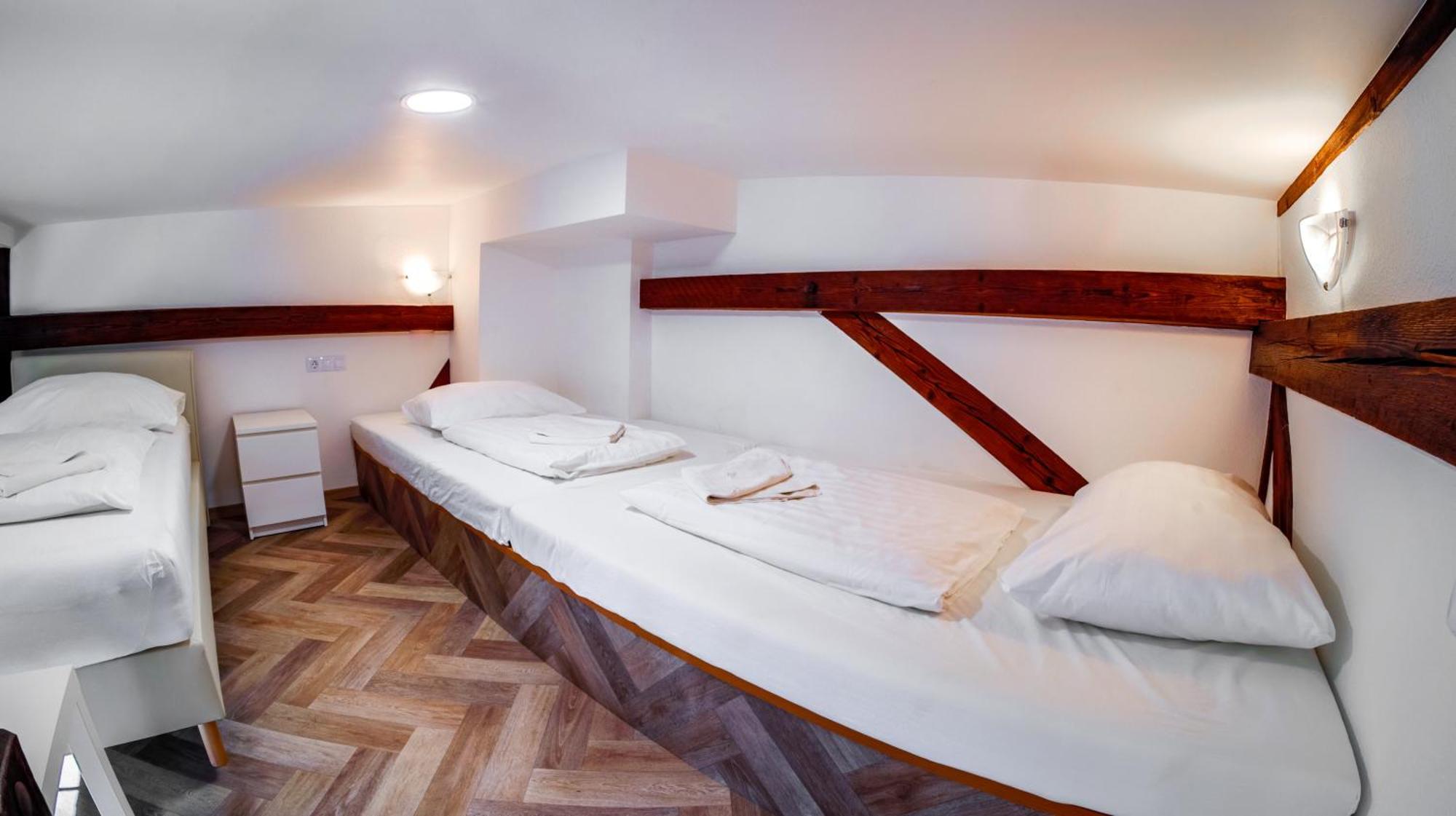 Toni Villa Budapest Exterior photo
